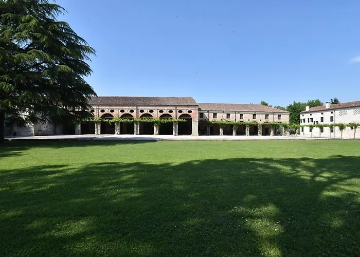 Tenuta Le Risare Bed & Breakfast Campo San Martino