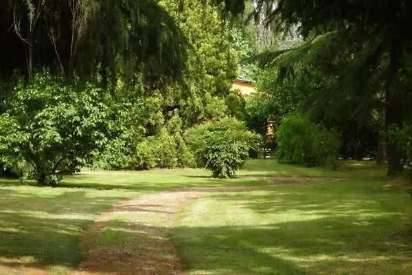 Bed & Breakfast Tenuta Le Risare 4*