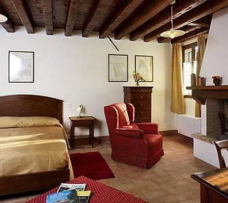 Tenuta Le Risare Frühstückspension